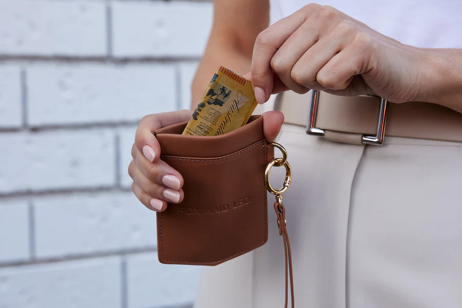 Fox & Leo Pocket Rocket Cardholder- Tan