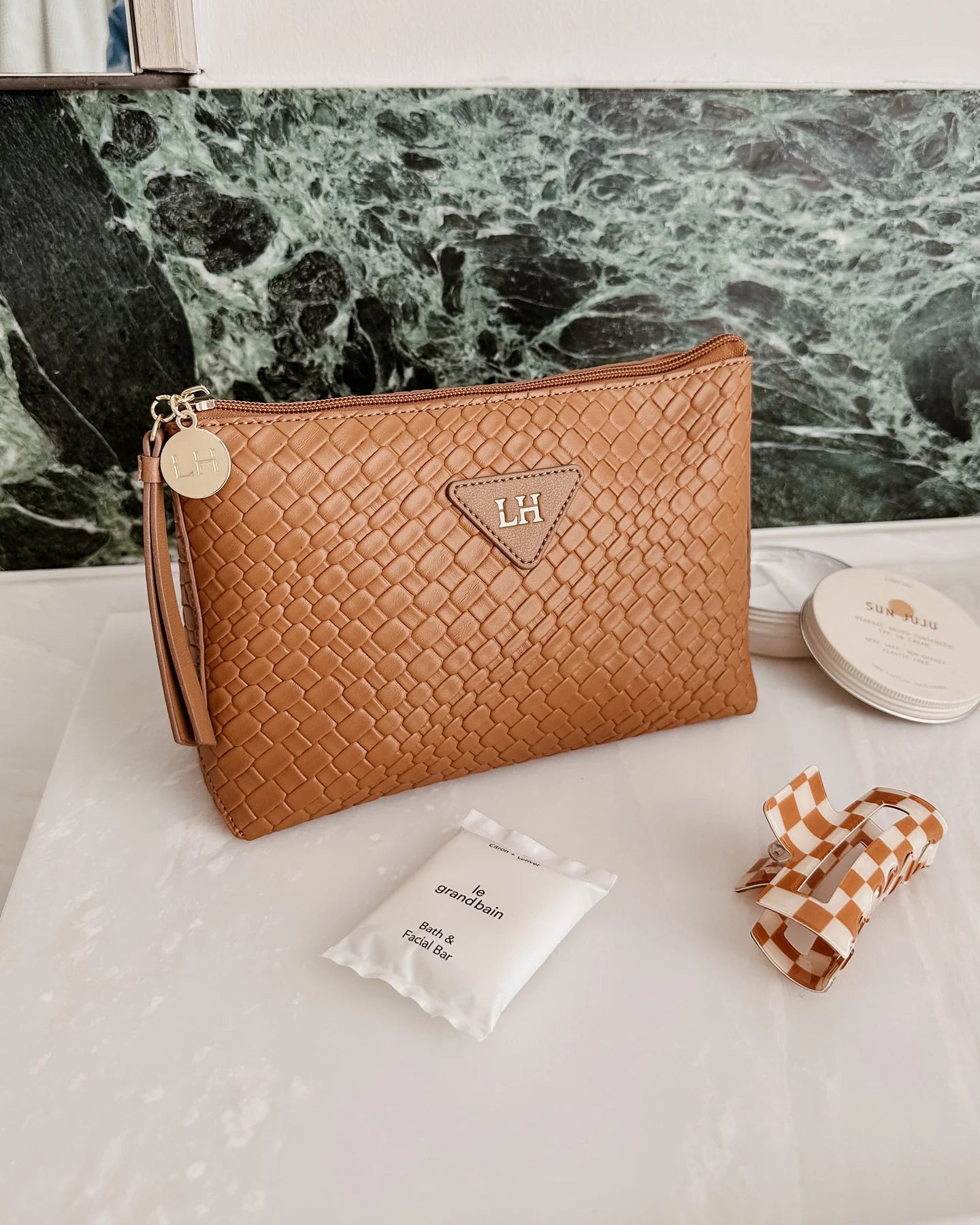 Carlo Makeup Bag | Caramel