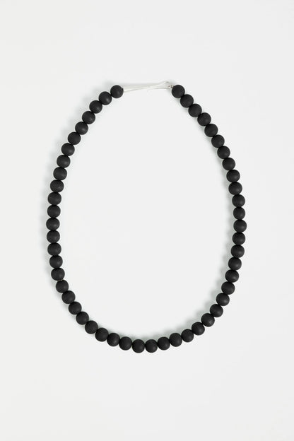 Anykke Necklace | Black