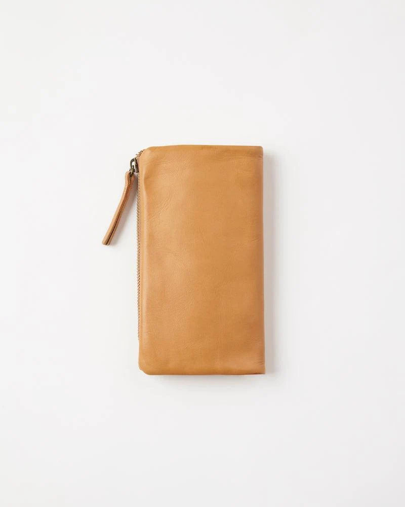 Juju & Co. Large Capri Wallet Tan