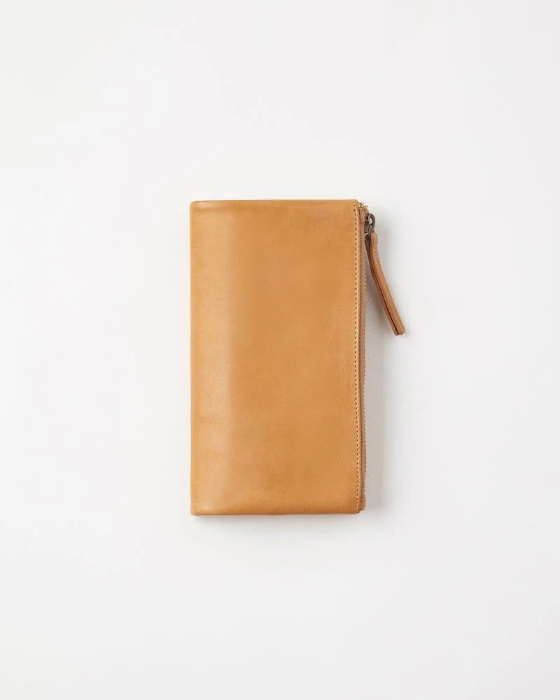 Juju & Co. Large Capri Wallet Tan