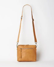 Load image into Gallery viewer, Large Essential Pouch Tan
