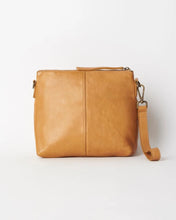 Load image into Gallery viewer, Large Essential Pouch Tan
