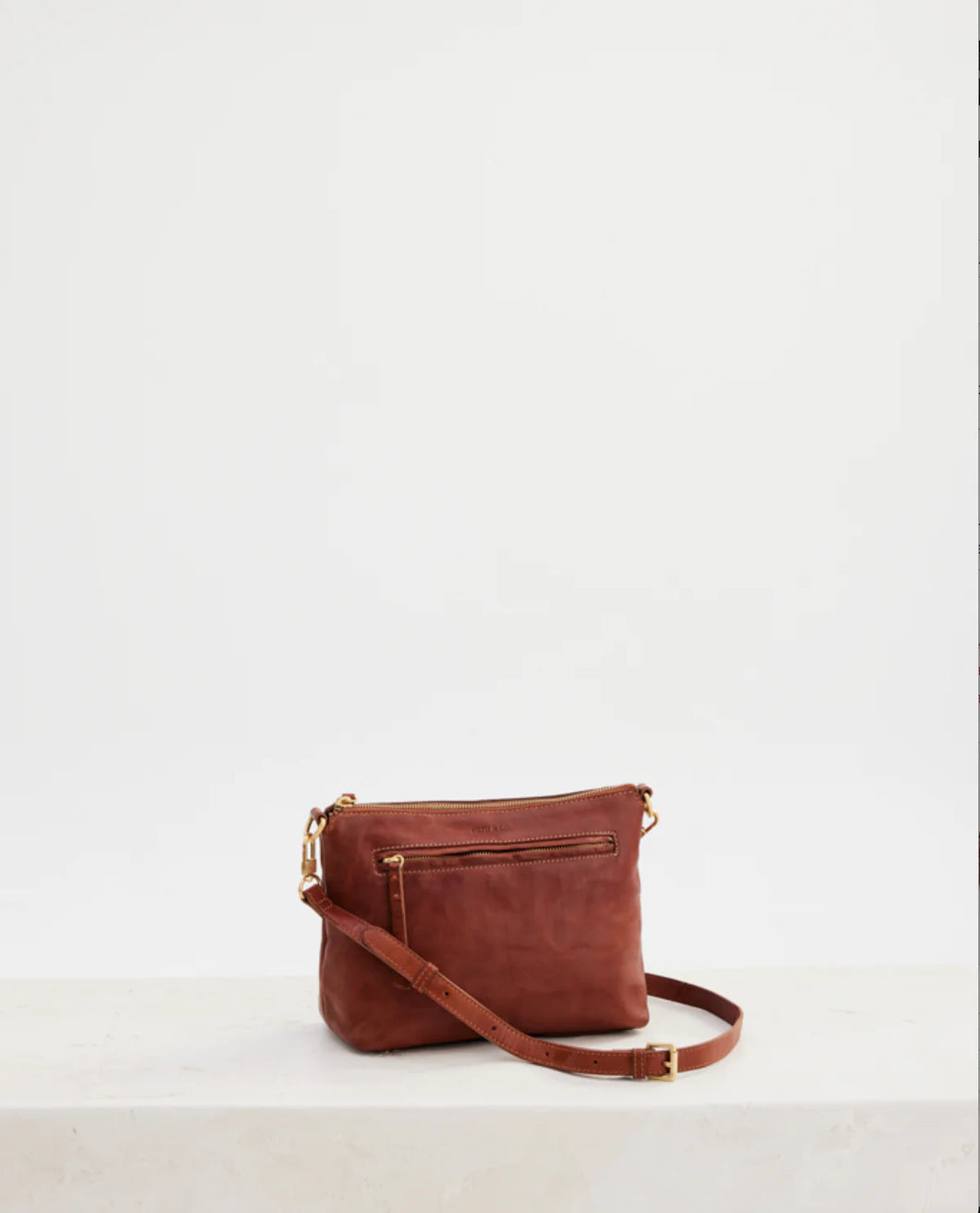 Tumbled Large Essential Pouch Tan