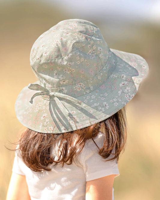 Toshi Sunhat- Eva Thyme